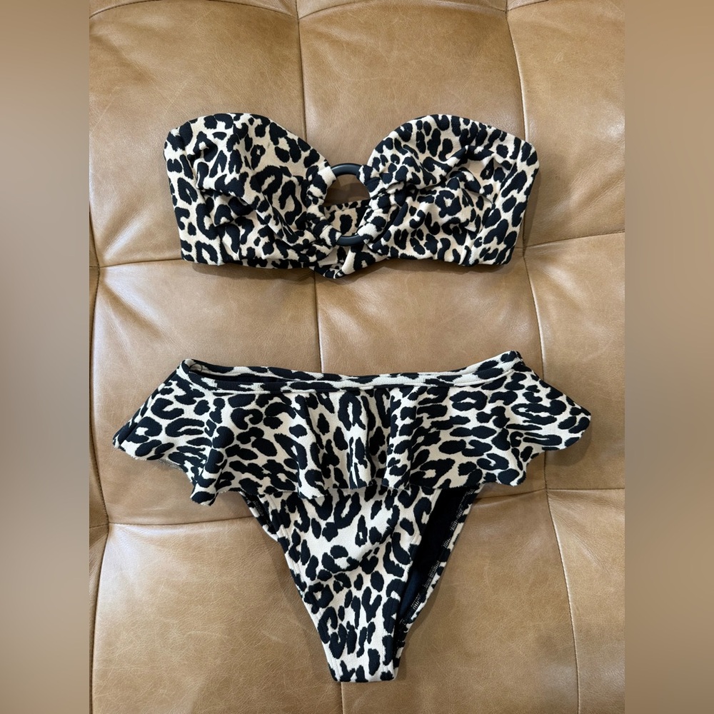 Montce Swim Leopard Texture Tori Top & Tamarindo Ruffle Bikini Size Small